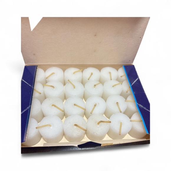 Metal & Glass Menorah Set with Tealight Candles – Jerusalem Wall Design - Picture 3 of 5